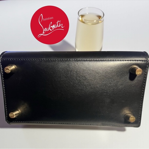 CHRISTIAN LOUBOUTIN
Calfskin Patent Leopard Studded
Paloma Black 3 Way Bag - Picture 9 of 13